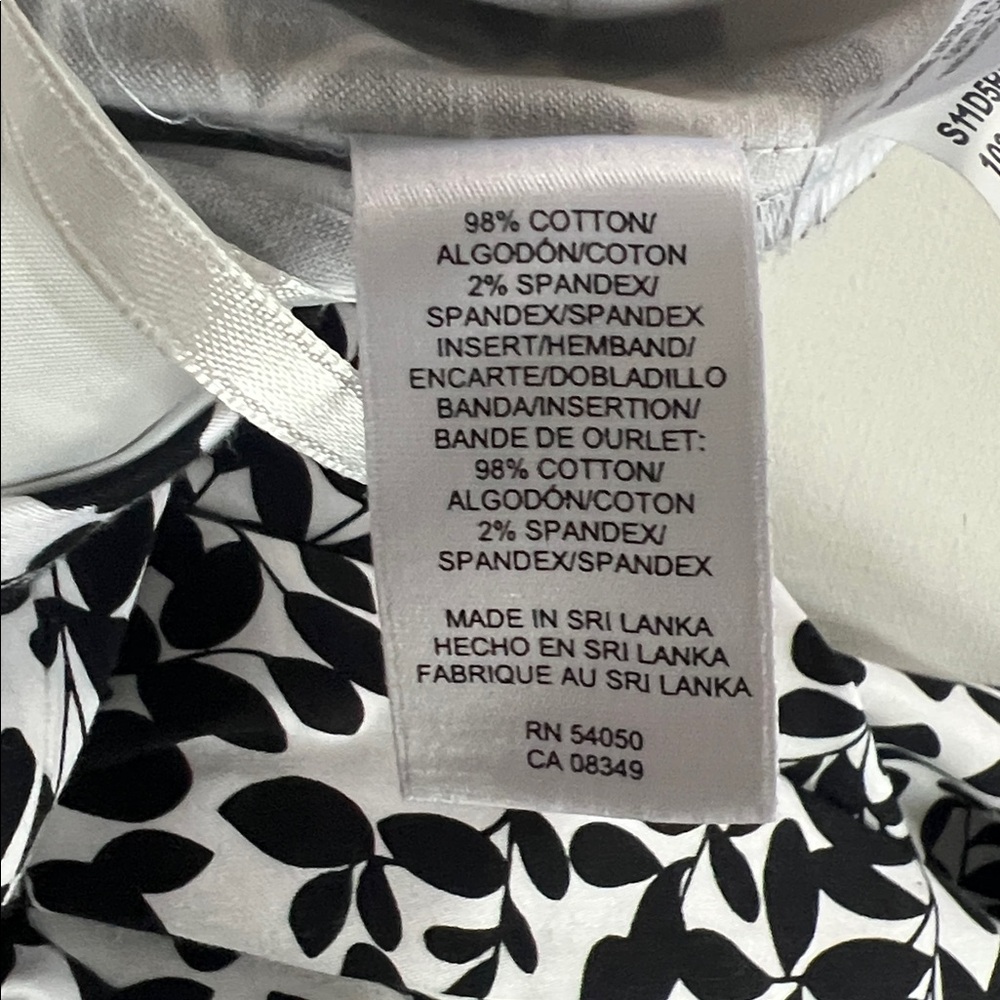 Jones Wear Black and White Sleeveless Leaf Pattern Dress - 16 - Picture 7 of 9